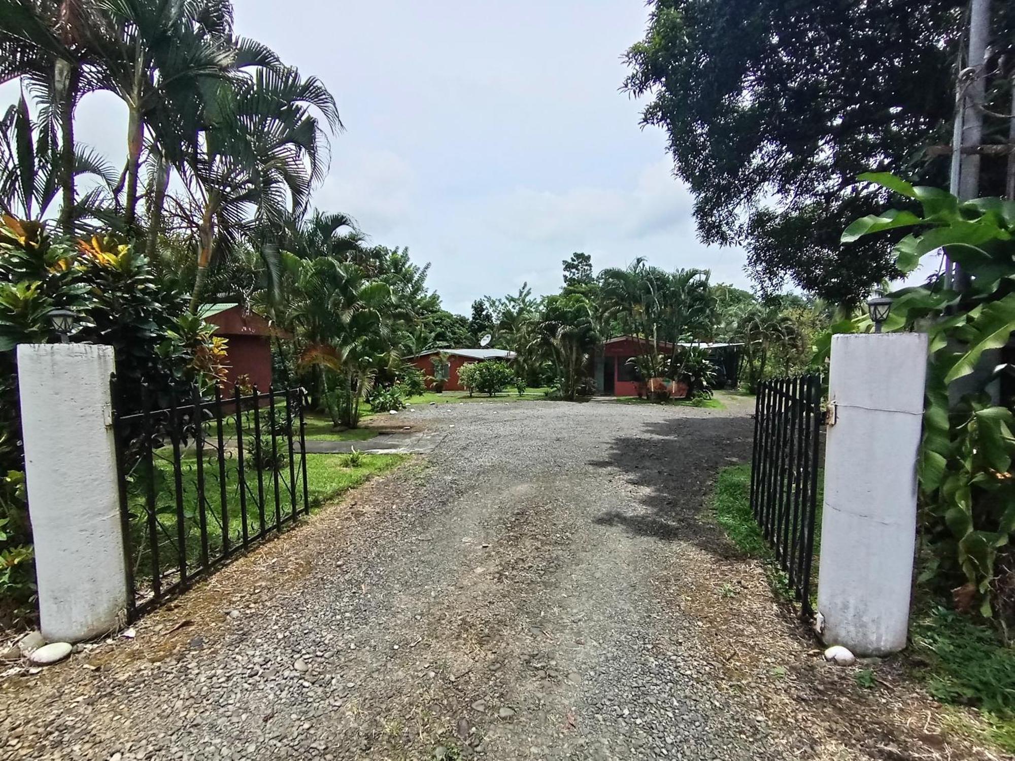 Posada Rural Rio Celeste Katira Exterior foto